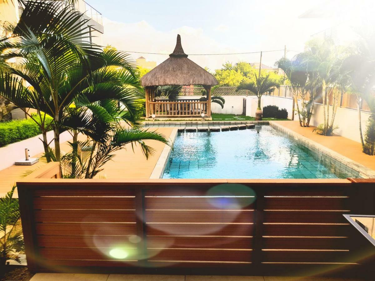 Flic En Flac Sea View Luxury 3 Bedroom Apartment المظهر الخارجي الصورة